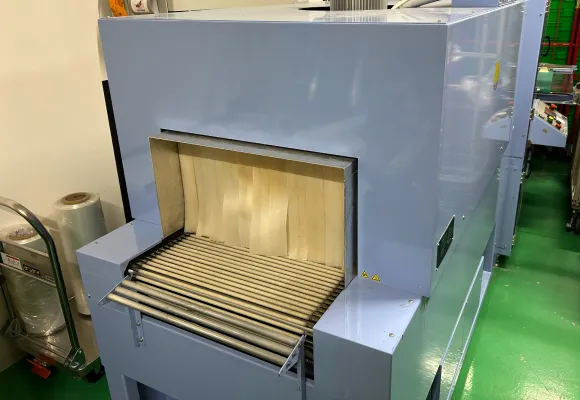 シュリンク包装機